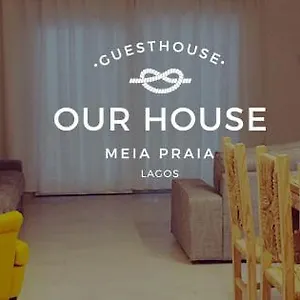 Our House Casa de hóspedes