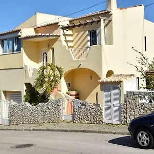  Maison d'hôtes Family House